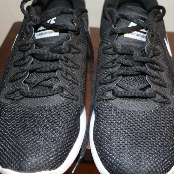 Nike Black Lunar Apparent Sneakers - Picture 3 of 4